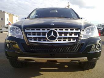 2008 Mercedes-Benz ML-Class Pictures