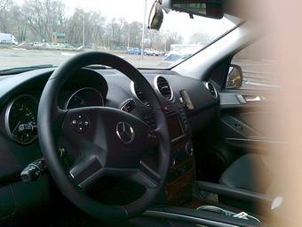 2008 Mercedes-Benz ML-Class Wallpapers