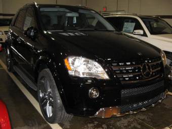 2009 Mercedes-Benz ML-Class Pictures