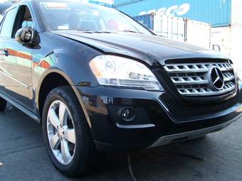 2009 Mercedes-Benz ML-Class Photos