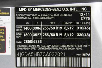 2011 Mercedes-Benz ML-Class Photos