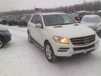 2012 Mercedes-Benz ML-Class Pictures