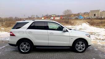 2012 Mercedes-Benz ML-Class Photos