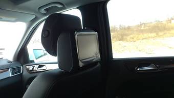 2012 Mercedes-Benz ML-Class Images