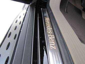 2012 Mercedes-Benz ML-Class Images