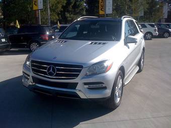 2012 Mercedes-Benz ML-Class Pictures