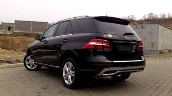 2012 Mercedes-Benz ML-Class Pictures