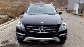 2012 Mercedes-Benz ML-Class Images