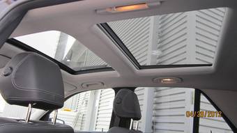 2012 Mercedes-Benz ML-Class Pictures