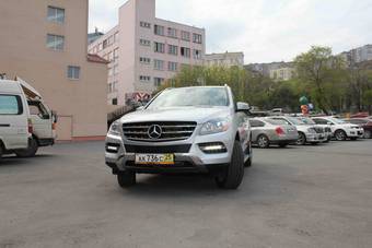 2012 Mercedes-Benz ML-Class Photos