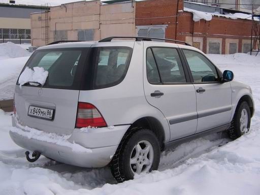 1999 Mercedes-Benz ML230