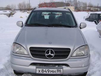 1999 ML230