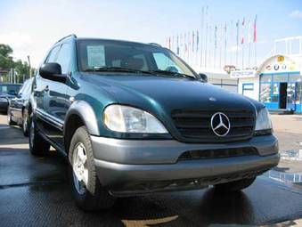 1998 Mercedes-Benz ML320