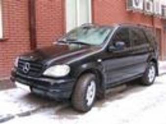 2001 Mercedes-Benz ML320