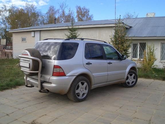 2001 Mercedes-Benz ML500