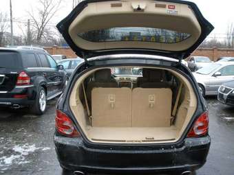 2005 Mercedes-Benz R-Class Photos