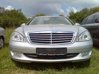 2005 Mercedes-Benz R-Class Pictures
