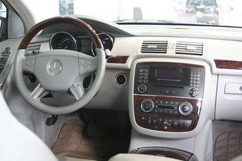 2007 Mercedes-Benz R-Class Images