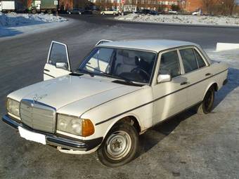 1978 Mercedes-Benz S-Class Pictures
