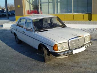 1978 Mercedes-Benz S-Class Photos