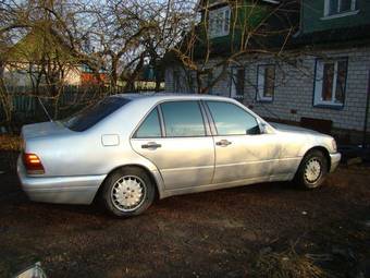 1994 Mercedes-Benz S-Class Photos