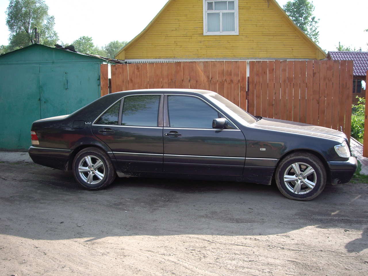 1995 Mercedes-Benz S-Class
