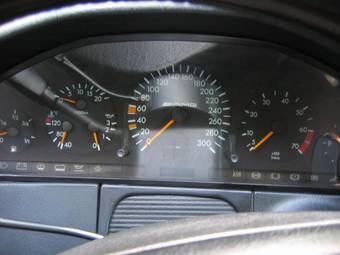 1995 Mercedes-Benz S-Class Photos
