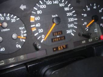 1996 Mercedes-Benz S-Class Pictures