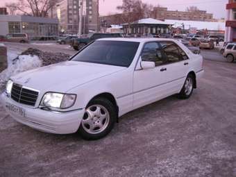 1998 Mercedes-Benz S-Class Photos