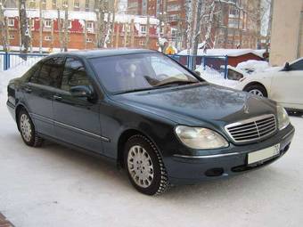 1999 Mercedes-Benz S-Class Pictures