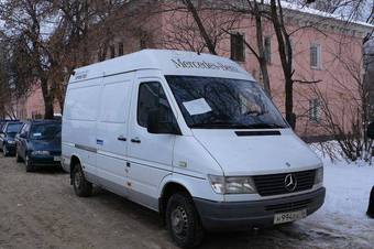 1999 Mercedes-Benz S-Class Pictures