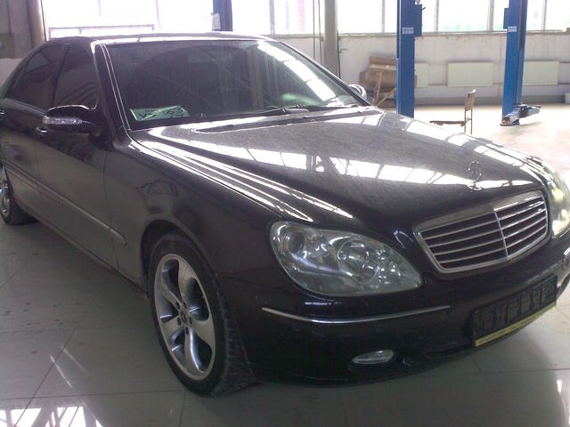 1999 Mercedes-Benz S-Class