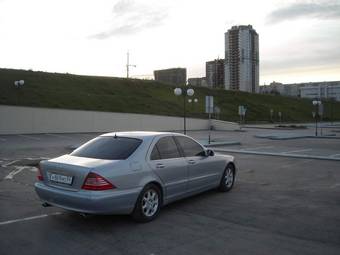 1999 Mercedes-Benz S-Class Pictures