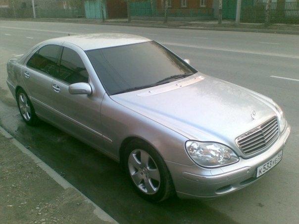 1999 Mercedes-Benz S-Class
