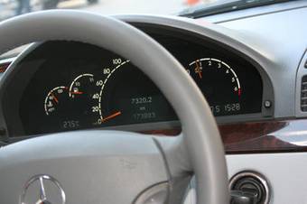 1999 Mercedes-Benz S-Class Photos