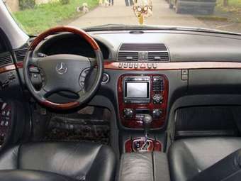 2000 Mercedes-Benz S-Class Pictures