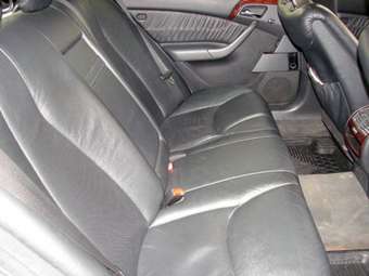 2000 Mercedes-Benz S-Class Pictures