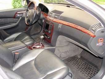 2000 Mercedes-Benz S-Class Pics