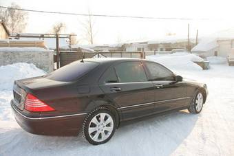 2000 Mercedes-Benz S-Class Pictures