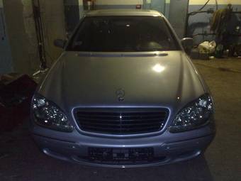 2000 Mercedes-Benz S-Class Pictures