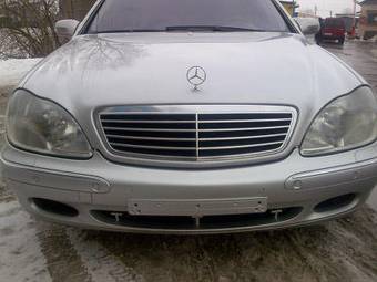 2000 Mercedes-Benz S-Class Pictures