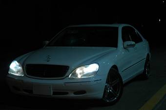 2000 Mercedes-Benz S-Class Photos