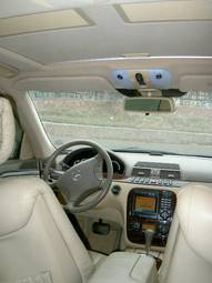 2000 Mercedes-Benz S-Class Pictures