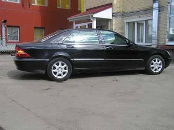 2000 Mercedes-Benz S-Class Pics