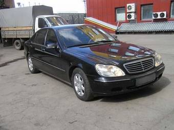 2000 Mercedes-Benz S-Class Pictures
