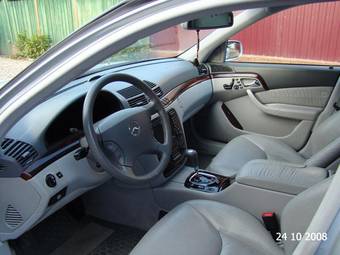 2000 Mercedes-Benz S-Class Photos