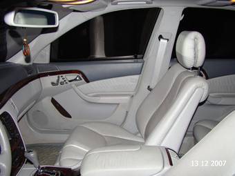2000 Mercedes-Benz S-Class Photos