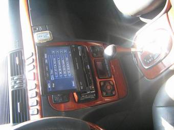 2000 Mercedes-Benz S-Class Photos