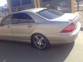 2000 Mercedes-Benz S-Class Photos