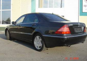 2000 Mercedes-Benz S-Class Photos